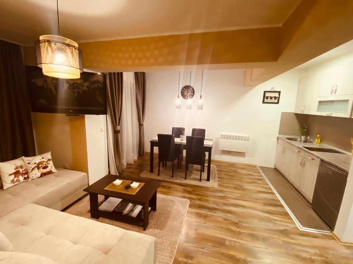 Ana Luxury Apartment **** Nova Varos Exterior photo